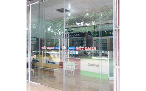 Cửa kính lùa trượt treo 12 tại hải phòng