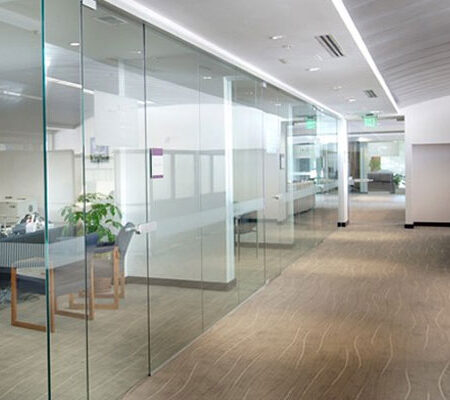 vách kính cường lực tại Hải Phòng