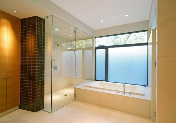 mẫu phòng tắm kính 180 độ