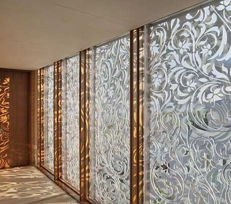 kính hoa văn hải phòng