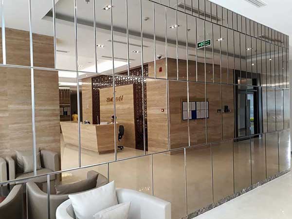 kính trang trí đại sảnh ở hải phòng