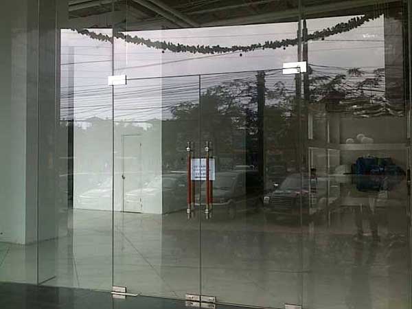 sửa cửa kính cường lực hải phòng