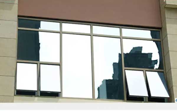 kính phản quang có lợi ích gì